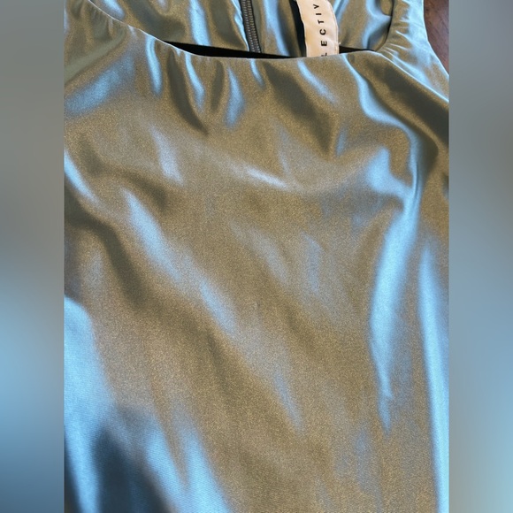 DELFI Dione Dress in Sapphire - Picture 8 of 12